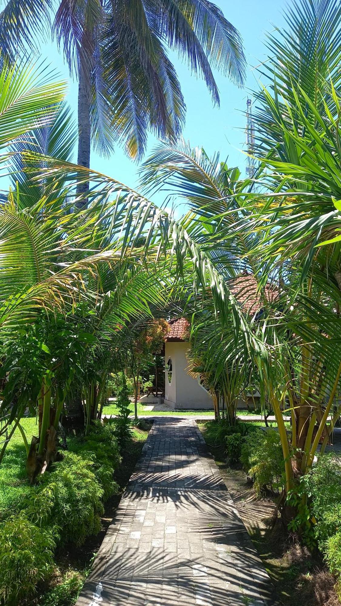 Gguesthouse Kuta  Exterior photo