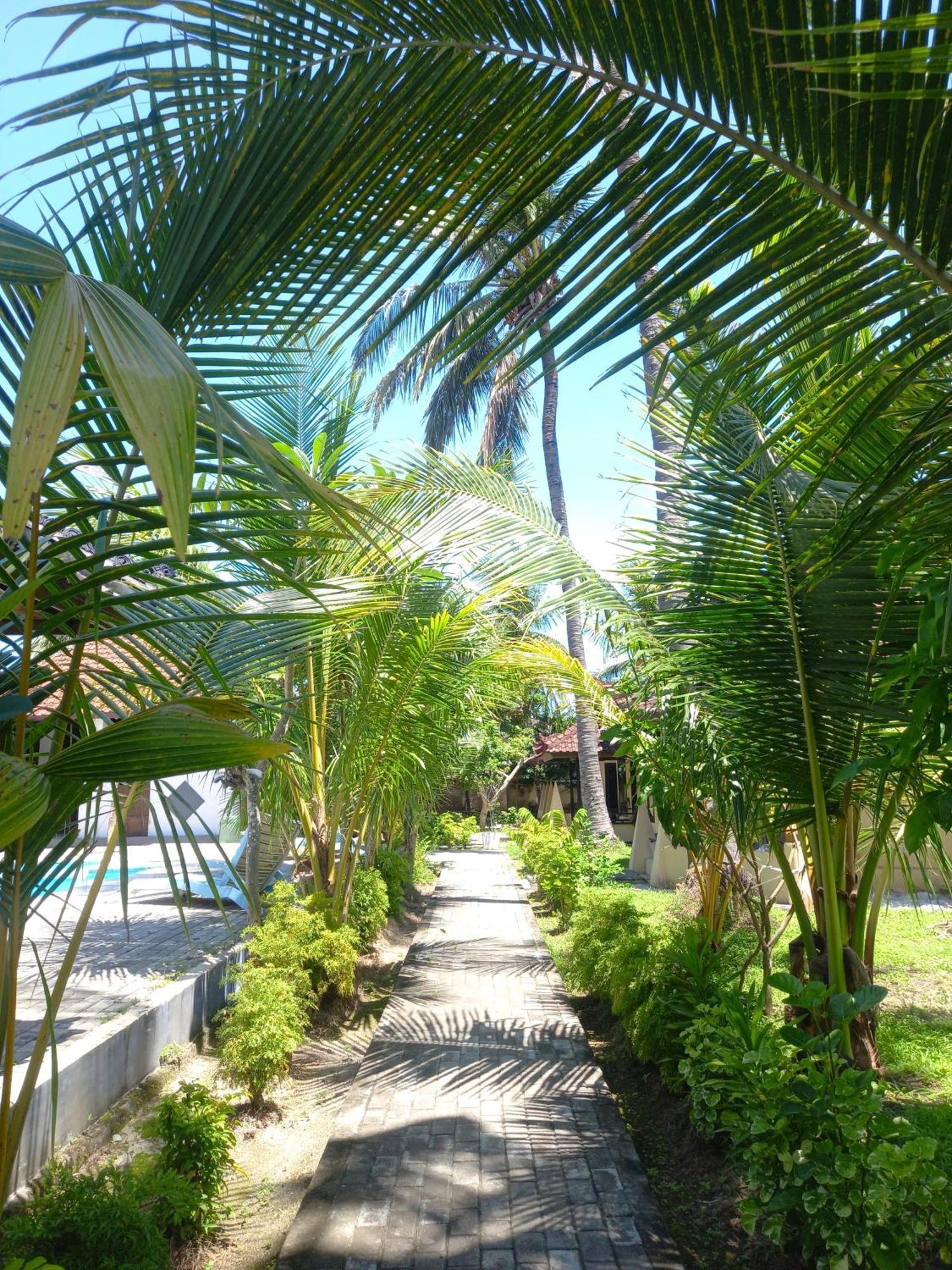 Gguesthouse Kuta  Exterior photo